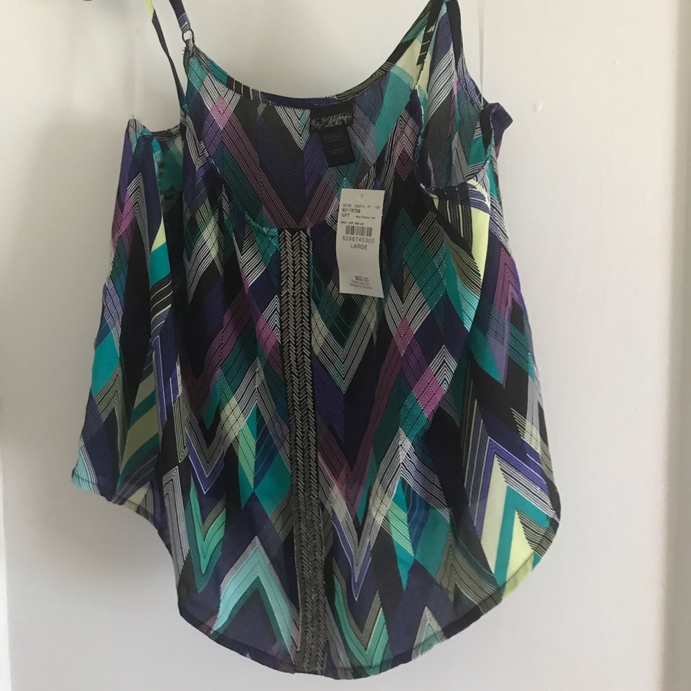 Crop top - Picture 3 of 5